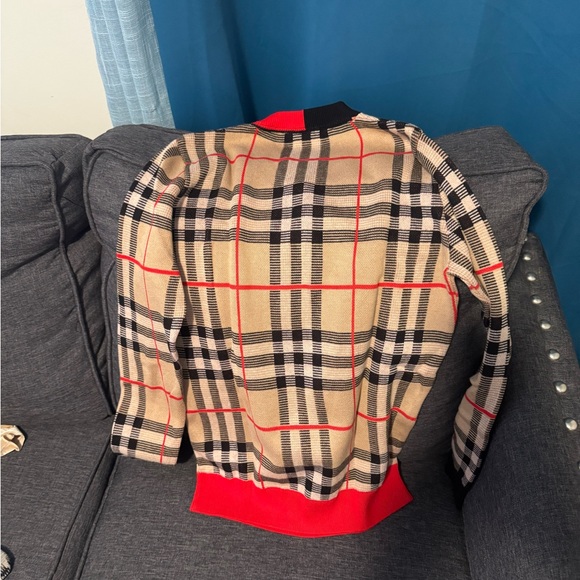 Burberry sweater tan-Red-Black color - Picture 4 of 5